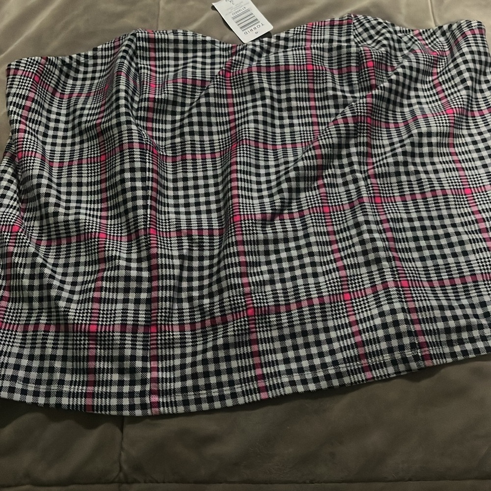 torrid Black & White Plaid Top with Pink Trim